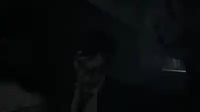 Zombie grab minigame after a failed shove in No More Room in Hell 2
